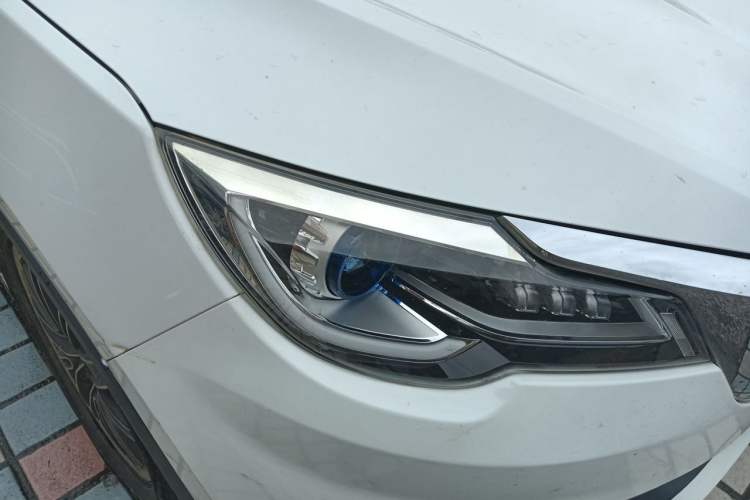 Used JETOUR X70S EV 2019 E-Motion Edition Right Front Headlight