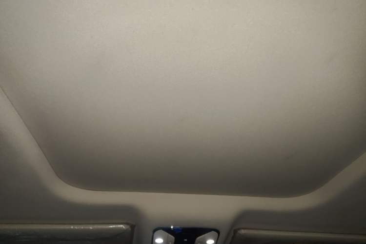 Used JETOUR X90 2019 1.5T DCT Smart Enjoyment Version 5 Seats China VI Standard Headliner