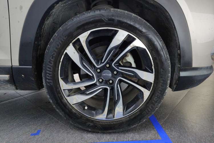 Used JETOUR X90 2019 1.6T DCT Luxury Travel Edition 6 Seats China VI Standard Left Front Wheel Hub