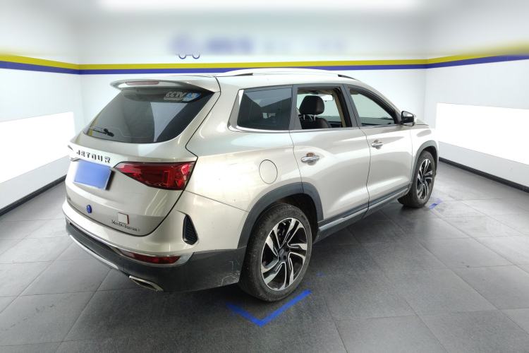 Used JETOUR X90 2019 1.6T DCT Luxury Travel Edition 6 Seats China VI Standard Rear Right 45 Deg