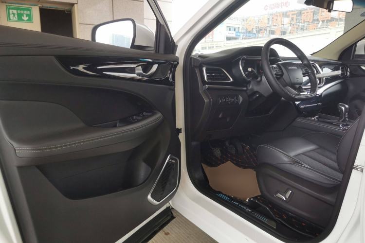 Used JETOUR X90 2019 1.5T Manual Smart Enjoyment 7-Seater China VI Standard Driver Seat