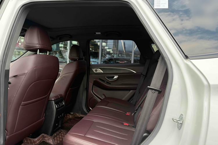 Used JETOUR X90 2022 Zilong 2.0T DCT Wushen Edition 5-seater Interior 3