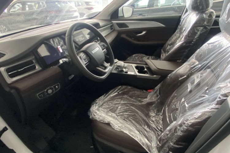 Used JETOUR X90 2024 1.6T DCT Qilin Edition 7-Seater Interior 4
