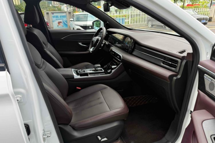 Used JETOUR X90 2022 Zilong 2.0T DCT Wushen Edition 5-seater Interior 5