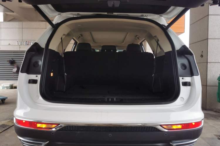 Used JETOUR X90 2019 1.5T Manual Smart Enjoyment 7-Seater China VI Standard Trunk