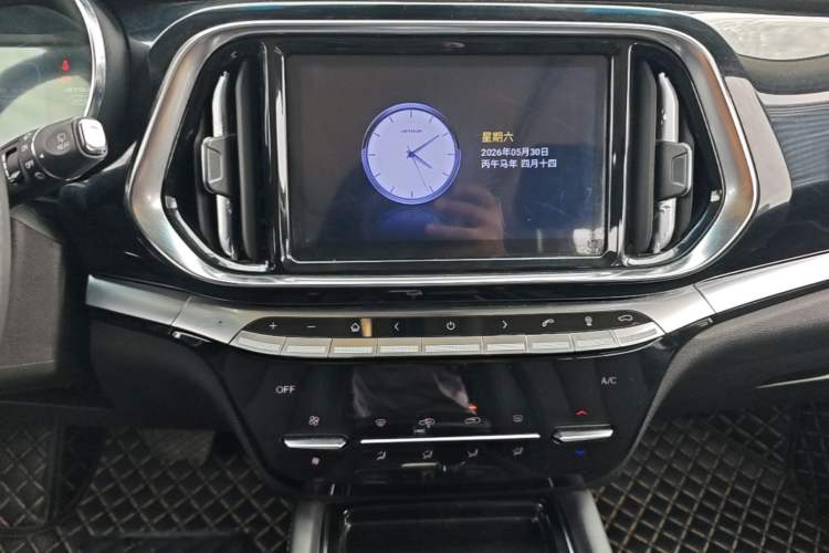 Used JETOUR X90 2019 1.5T DCT Smart Enjoyment Version 5 Seats China VI Standard Audio And AC Panel