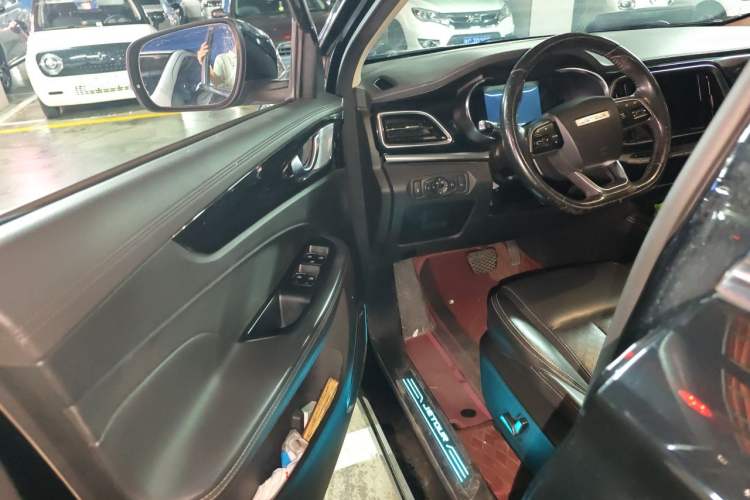 Used JETOUR X90 2019 1.6T DCT Luxury Touring Edition 5 Seats China VI Standard Driver Seat