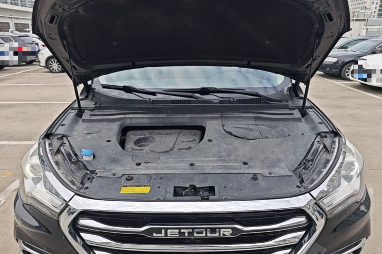 Used JETOUR X90 2019 1.5T DCT Smart Enjoyment Version 5 Seats China VI Standard Engine Bay