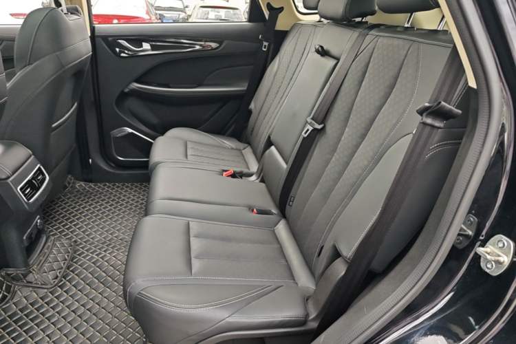 Used JETOUR X90 2019 1.5T DCT Smart Enjoyment Version 5 Seats China VI Standard Left Rear Seat