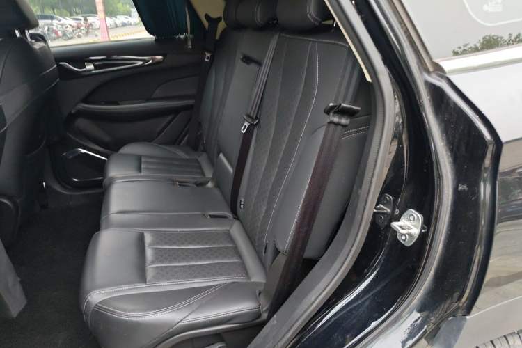 Used JETOUR X90 2019 1.6T DCT Luxury Touring Edition 5 Seats China VI Standard Left Rear Seat