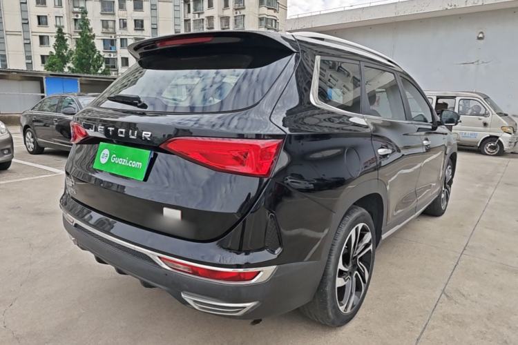 Used JETOUR X90 2019 1.5T DCT Smart Enjoyment Version 5 Seats China VI Standard Rear Right 45 Deg