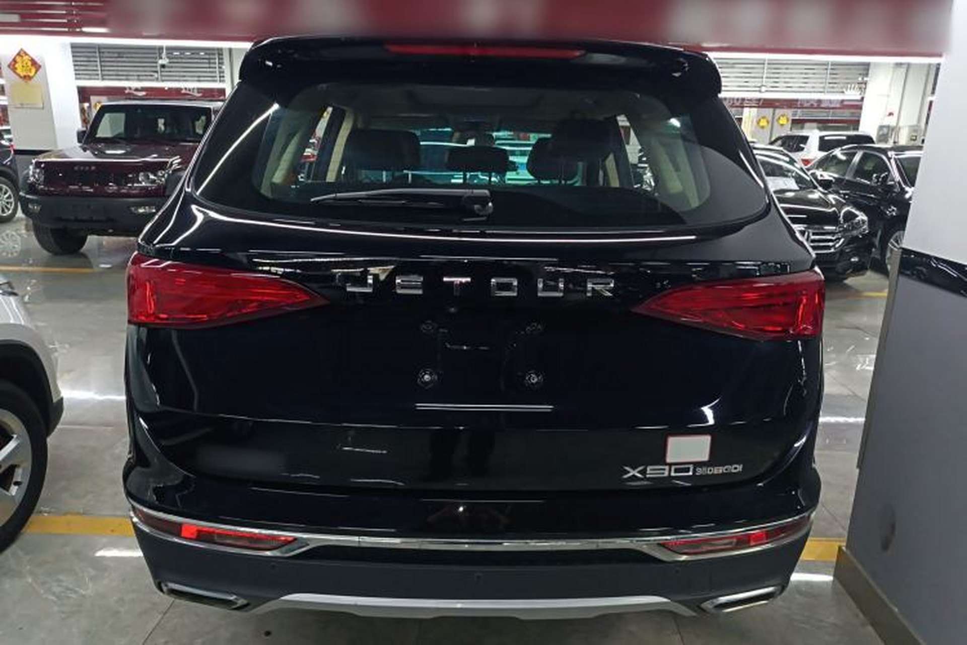 Used JETOUR X90 2019 1.6T DCT Luxury Touring Edition 5 Seats China VI Standard Rear