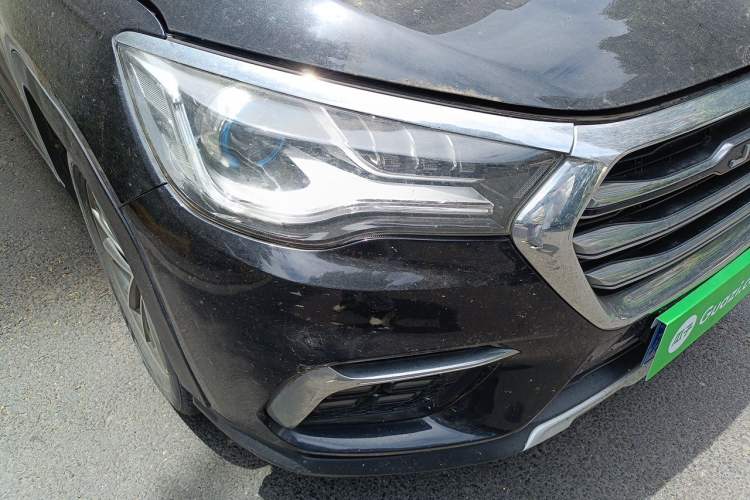 Used JETOUR X90 2019 1.5T Automatic Enjoyment Model 5 Seats China V Emission Standard Right Front Headlight