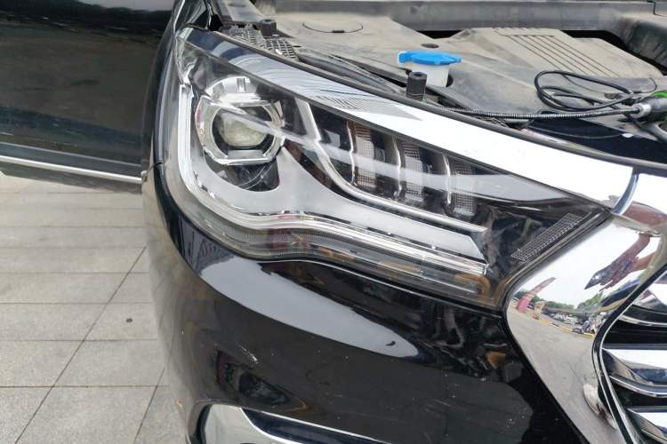 Used JETOUR X90 2019 1.6T DCT Luxury Touring Edition 5 Seats China VI Standard Right Front Headlight