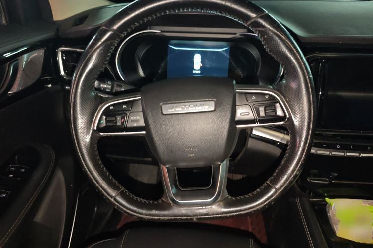 Used JETOUR X90 2019 1.6T DCT Luxury Touring Edition 5 Seats China VI Standard Steering Wheel