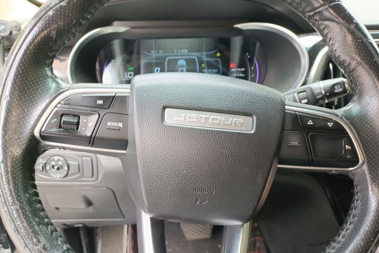 Used JETOUR X90 2019 1.5T Automatic Enjoyment Model 5 Seats China V Emission Standard Steering Wheel