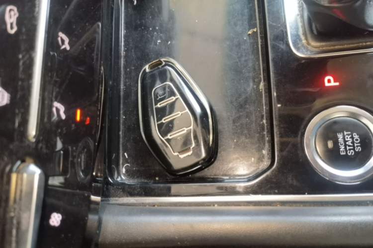 Used JETOUR X90 2019 1.6T DCT Smart Travel Edition 6 Seats China VI Standard Vehicle Key