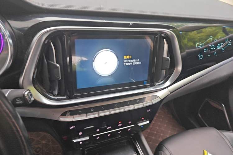 Used JETOUR X90 2019 1.5T Manual Smart Enjoyment Version 5 Seats China V Standard Audio And AC Panel