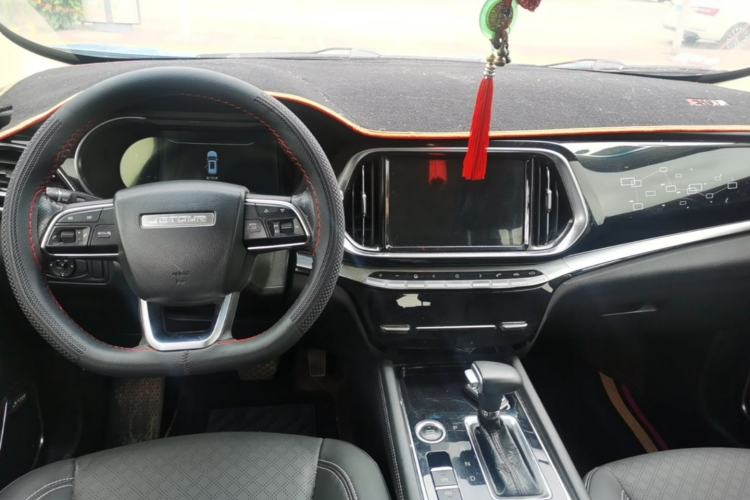 Used JETOUR X90 2019 1.5T Automatic Enjoyment Model 5 Seats China V Emission Standard Center Console