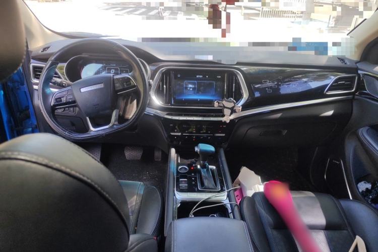 Used JETOUR X90 2019 1.5T Automatic Smart Enjoyment 6-Seater Emission Standard China V Center Console