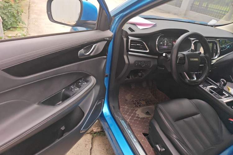 Used JETOUR X90 2019 1.5T Manual Smart Enjoyment Version 5 Seats China V Standard Driver Seat