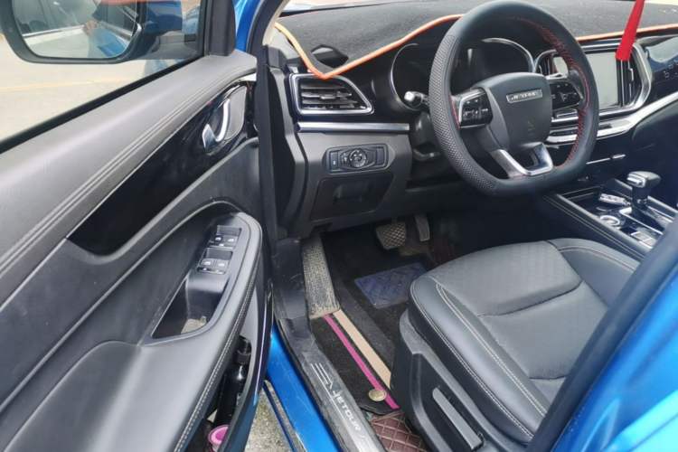 Used JETOUR X90 2019 1.5T Automatic Enjoyment Model 5 Seats China V Emission Standard Driver Seat