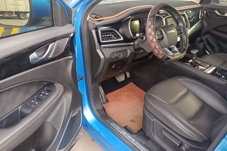 Used JETOUR X90 2019 1.5T Automatic Enjoyment Model 7 Seats China V Standard Driver Seat