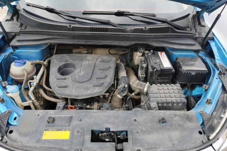 Used JETOUR X90 2019 1.5T Automatic Enjoyment Model 5 Seats China V Emission Standard Engine Bay