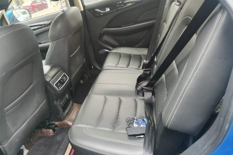 Used JETOUR X90 2019 1.5T Automatic Enjoyment Model 5 Seats China V Emission Standard Left Rear Seat