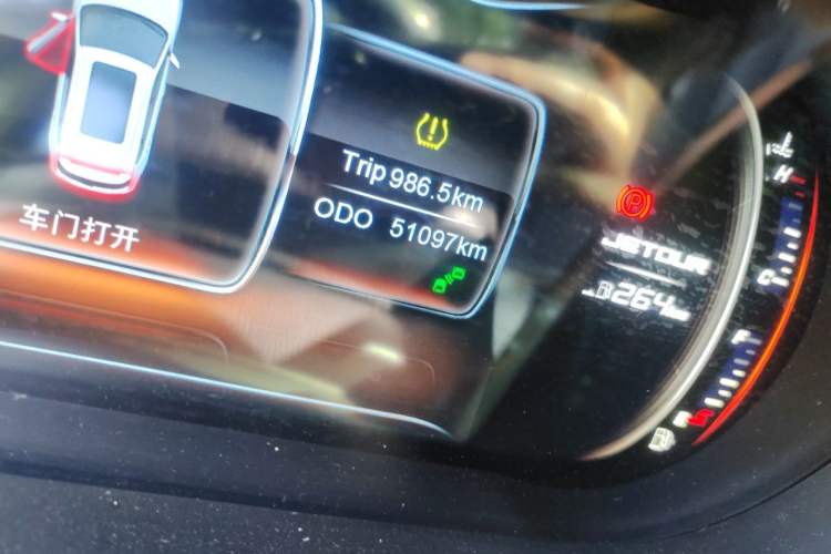 Used JETOUR X90 2019 1.5T Automatic Smart Enjoyment 6-Seater Emission Standard China V Odometer Close Up