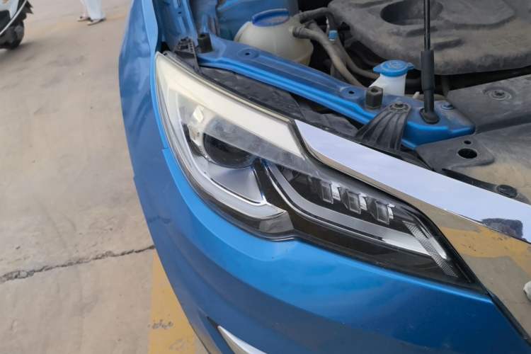 Used JETOUR X90  Right Front Headlight
