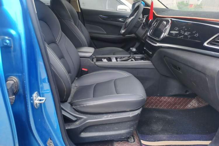 Used JETOUR X90 2019 1.5T Automatic Enjoyment Model 5 Seats China V Emission Standard Right Front Seat