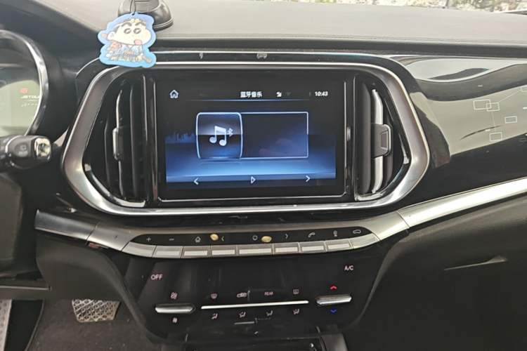 Used JETOUR X90 2019 1.5T Automatic Luxury 7-Seater China V Standard Audio And AC Panel