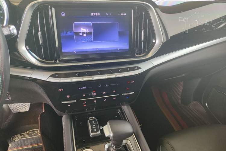 Used JETOUR X90 2019 1.5T Automatic Luxury Model 5 Seats Emission Standard China V Audio And AC Panel