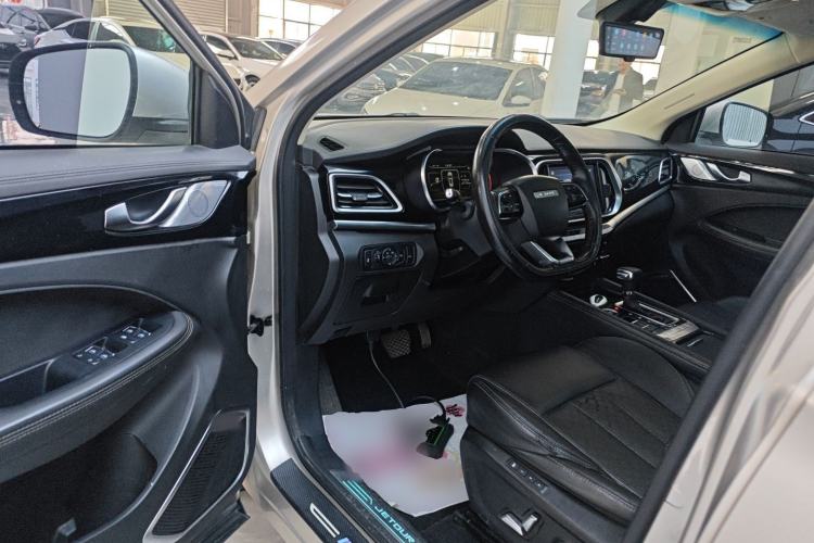 Used JETOUR X90 2019 1.6T DCT Zhaolü Edition 5 Seats China VI Standard Driver Seat