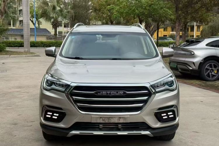 Used JETOUR X90 2019 1.5T Manual Smart Enjoyment Version 6 Seats China VI Standard Exterior 5