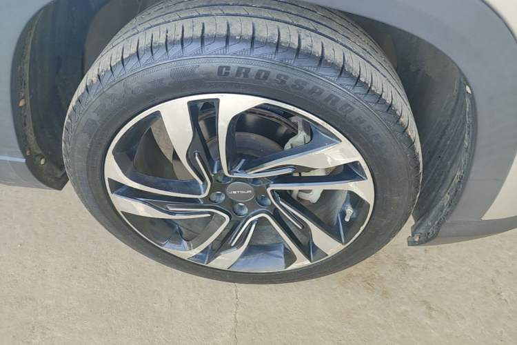 Used JETOUR X90 2019 1.5T Automatic Luxury Model 5 Seats Emission Standard China V Exterior 5