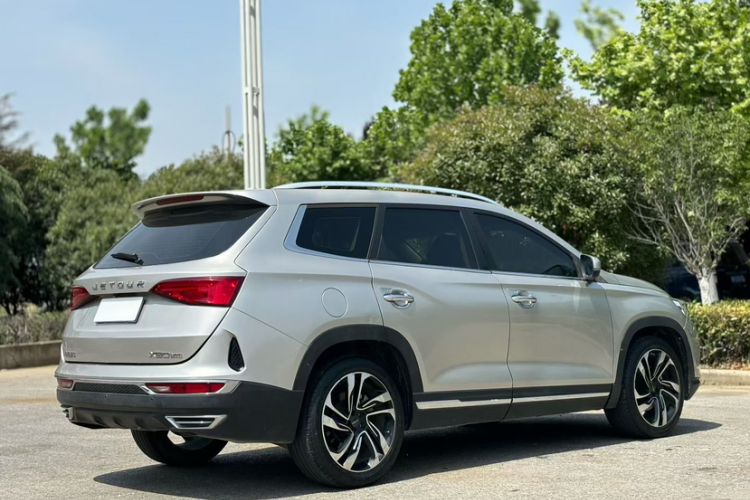 Used JETOUR X90 2019 1.5T Automatic Luxury Model 5 Seats Emission Standard China V Exterior 6