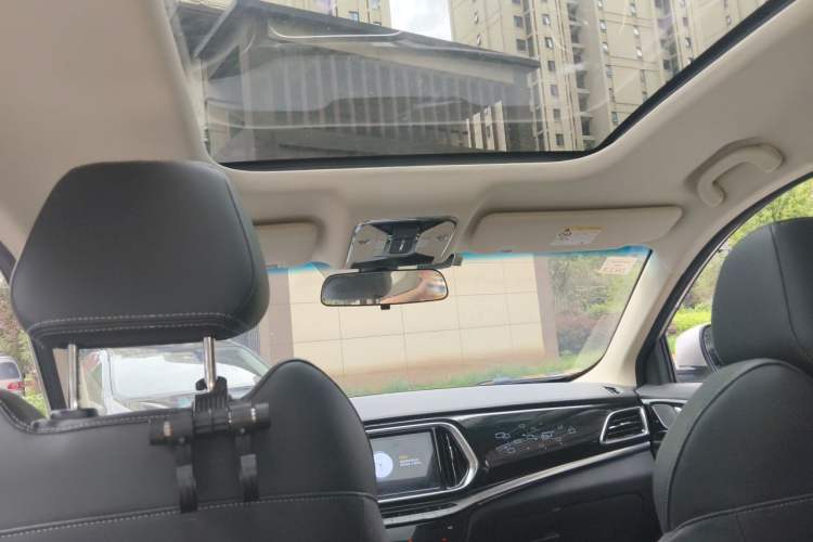 Used JETOUR X90 2019 1.5T Manual Smart Enjoyment Model 6 Seats China V Emission Standard Headliner