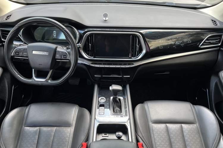 Used JETOUR X90 2019 1.5T Automatic Smart Enjoyment 6-Seater Emission Standard China V Interior 1