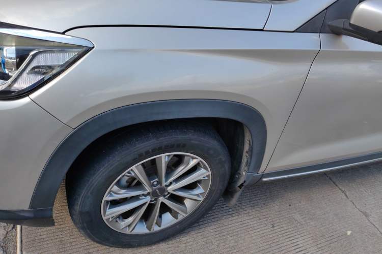 Used JETOUR X90 2019 1.5T Manual Enjoyment Model 6 Seats China V Emission Standard Left Front Wheel Hub