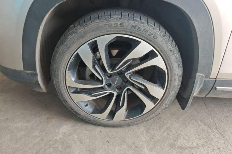 Used JETOUR X90 2019 1.5T Automatic Smart Enjoyment 6-Seater Emission Standard China V Left Front Wheel Hub
