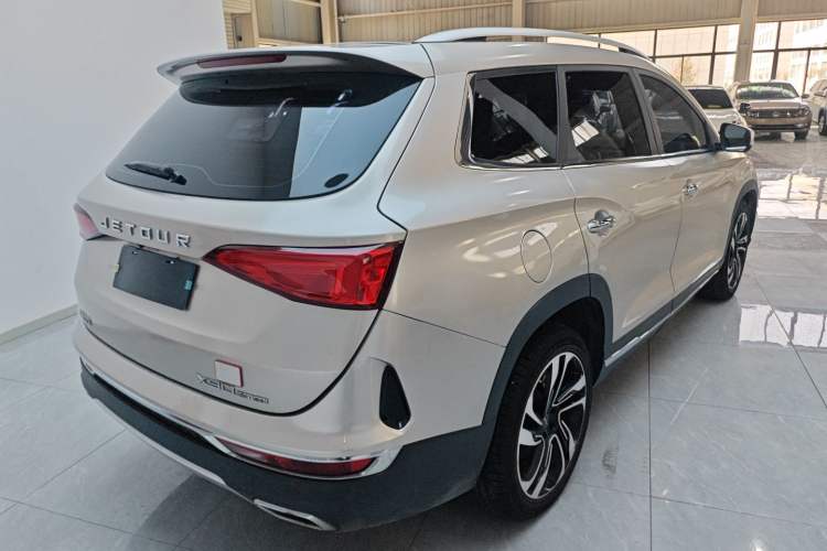 Used JETOUR X90 2019 1.6T DCT Zhaolü Edition 5 Seats China VI Standard Rear Right 45 Deg