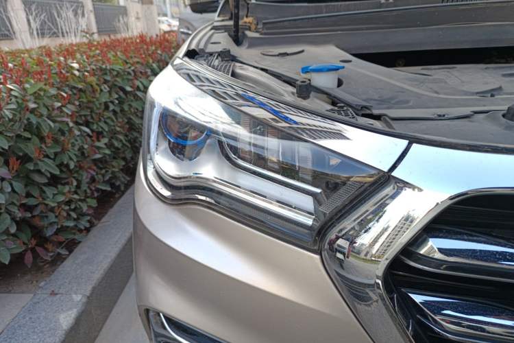 Used JETOUR X90 2019 1.5T Manual Smart Enjoyment Model 6 Seats China V Emission Standard Right Front Headlight