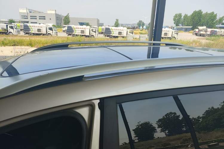 Used JETOUR X90 2019 1.5T Automatic Luxury Model 5 Seats Emission Standard China V Roof
