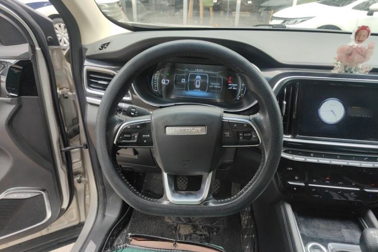 Used JETOUR X90 2019 1.5T Manual Smart Enjoyment 7-Seater China VI Standard Steering Wheel