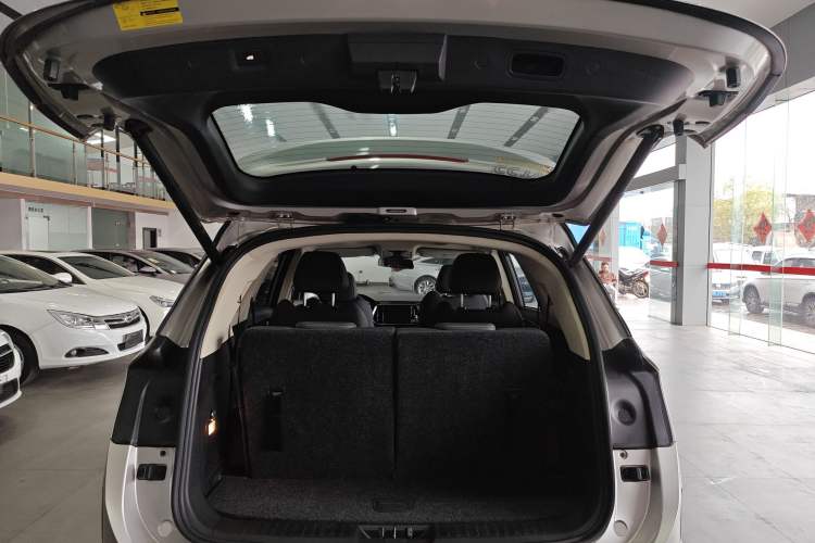 Used JETOUR X90 2019 1.5T Manual Smart Enjoyment Version 6 Seats China VI Standard Trunk