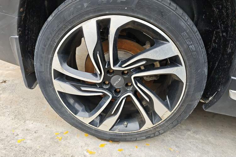 Used JETOUR X90 2019 1.5T Manual Smart Enjoyment Version 5 Seats China VI Standard Exterior 5