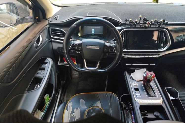 Used JETOUR X90 2019 1.5T Automatic Luxury 7-Seater China V Standard Steering Wheel