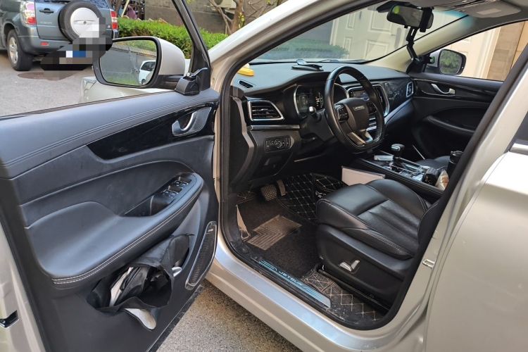 Used JETOUR X90 2019 1.5T Automatic Smart Enjoyment 6-Seater Emission Standard China V Driver Seat